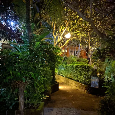 Okawati Boutique Bungalows