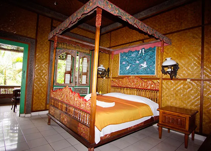 Okawati Boutique