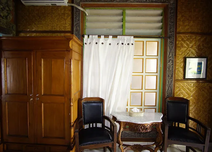 Okawati Boutique